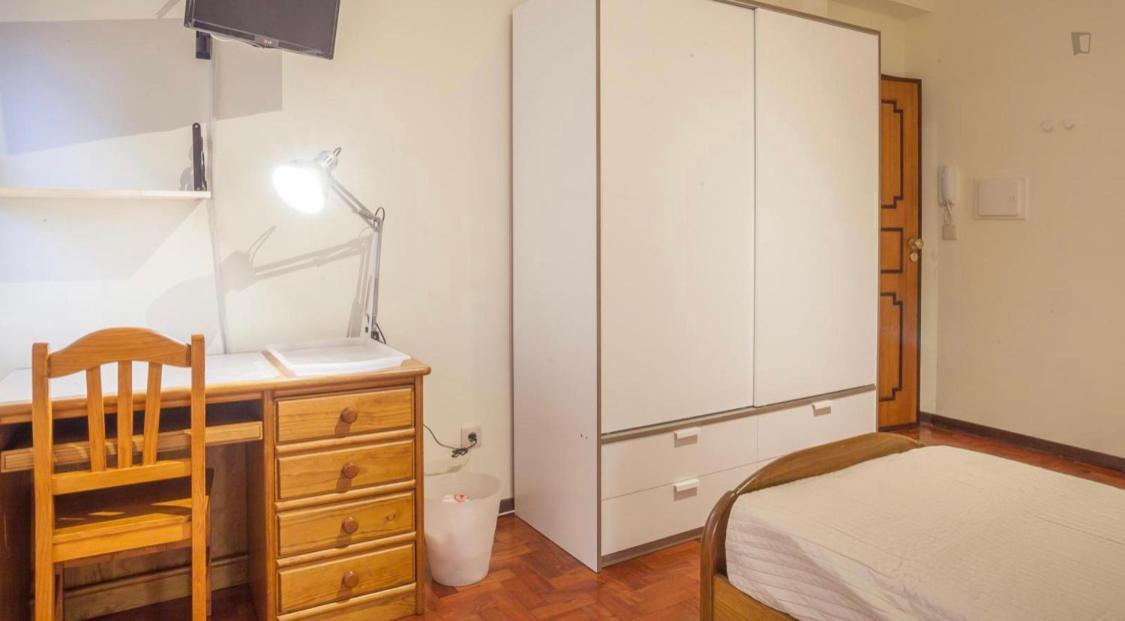 Residencia Laranjeira Hostel Porto Buitenkant foto